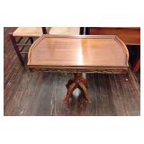 Pedestal accent table