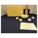 Lenox Just Nesting salt & pepper shakers set