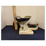 Trinersteel Balance scale