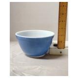 Pyrex 1.5 pint bowl