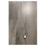 10k Victorian style cameo necklace