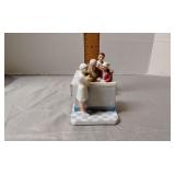 New Arrival Norman Rockwell figurine