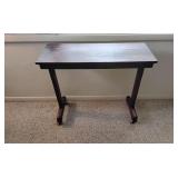 Rolling sofa table