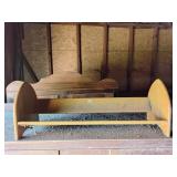 Wood bookholder