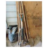 Assorted yard tool lot