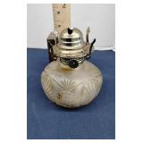 Oil lamp base, no globe