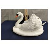 'The Royal Swan' bisque porcelain Franklin Mint