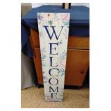 Welcome panel sign