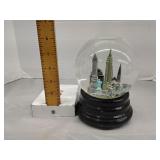 New York city musical snowglobe