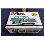 1957 Ford 1:25 Model Kit