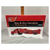 ERTL diecast Ray&Roy trailer set