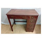 Knee hole desk