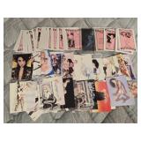 Partial set of 18+ Olivia 1992 collectors card