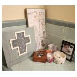 Lot of Bathroom items