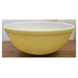 Large yellow Pyrex mixing bowl