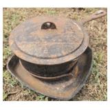 Lot of 3 vintage iron pots