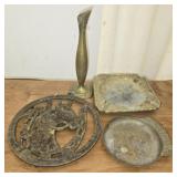 Lot of 4 brass decor