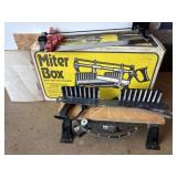Miter Box with 2 Saws