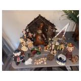 Estate Lot of Miscellaneous Christmas Decor