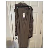 Ladies Outfit. Cardigan size 2X, pants size 16W