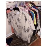 Estate Lot of Womenï¿½s Plus Size Tops
