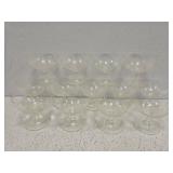 Set of 13 clear stemmed glasses Set of 13 clear stemmed glasses