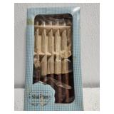 Vintage set of steak knife in the original box Vintage set of steak knife in the original box