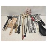Estate lot of kitchen utensils Estate lot of kitchen utensils
