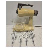 Sunbeam MixMaster mixer Sunbeam MixMaster mixer