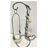 Metal hanging candle holder