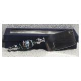 Cheese knife with Box