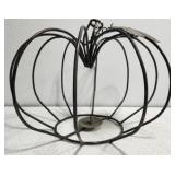 Metal shapped punkin candle holder decor