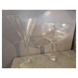 Lot of 2 oversized glasses see description