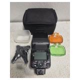 Nikon Speedlight SB-700 professional camera flash