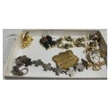 Lot of jewelry brooch & more