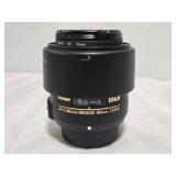 Nikon AF-S Micro Nikkor 40mm 1:2.8G lens