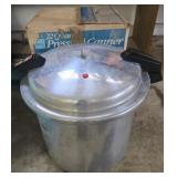 22 qt pressure cooker
