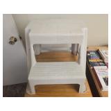 Plastic step stool