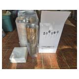 200pc gold rimmed plastic cups