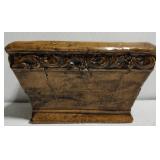 Decorative flower pot