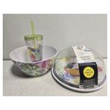 Lot of toucan plastic pieces