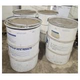 4 large barrels of saw dust