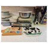 Large Lot of kitchen items