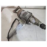 Black & Decker heavy duty ï¿½" electric drill