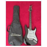 Like New Silvertone Electric Guitar W Soft Case