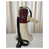 Professional handheld megaphone