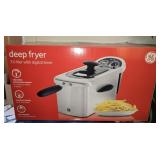Like New General Electric Deep Fryer with Box