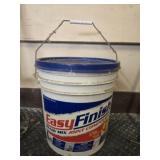 Easy finish ready mix joint compound
