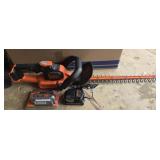 Black and Decker 20v lithium hedge trimmer