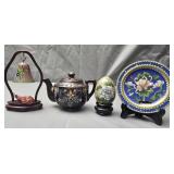 Lot of oriental style decor